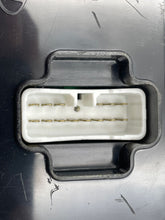 Load image into Gallery viewer, BODY CONTROL MODULE BCM COMPUTER Hyundai Azera 06 07 08 09 10 - NW32181