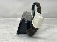 Load image into Gallery viewer, Radio Display Mazda RX8 2004 04 2005 05 2006 06 2007 07 2008 08 - NW138376