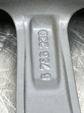 Load image into Gallery viewer, Wheel Rim BMW 525I 2004 - NW197825