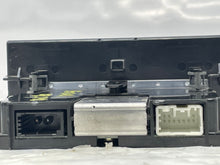 Load image into Gallery viewer, Display Screen Volvo C30 S40 2007 07 08 09 10 - NW140271