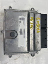 Load image into Gallery viewer, ECU ECM COMPUTER Volvo V40 S40 C30 2007 07 2008 08 2009 09 2010 10 - NW62989