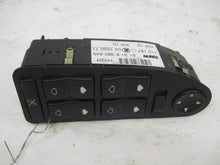 Load image into Gallery viewer, DRIVERS MASTER WINDOW SWITCH BMW 540i 1999 99 - 633646