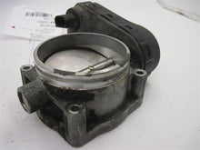 Load image into Gallery viewer, THROTTLE BODY BMW 540 740 X5 Z8 1999 99 00 01 02 03 - 638894