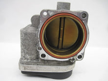 Load image into Gallery viewer, THROTTLE BODY BMW 320I 325I 525I X3 Z3 Z4 01 02 03 - 06 - 642673