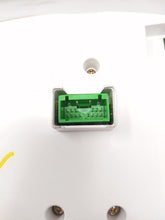 Load image into Gallery viewer, SPEEDOMETER CLUSTER Volvo S80 2004 04 - NW162395
