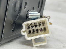 Load image into Gallery viewer, CD CHANGER ML320 ML 350 ML 500 ML55 2002 02 03 04 05 - NW138896