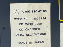 Load image into Gallery viewer, Radio MERCEDES S-CLASS 1995 - NW138972
