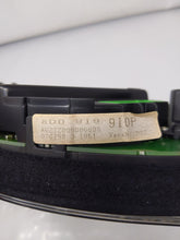 Load image into Gallery viewer, SPEEDOMETER CLUSTER Audi A4 1998 98 - NW159510