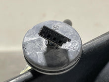 Load image into Gallery viewer, Side View Mirror BMW 318i 323i 328i 92 93 94 - 99 Right - NW51779