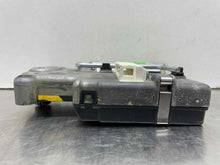 Load image into Gallery viewer, Sunroof Motor Volkswagen Jetta 1998 - NW167930