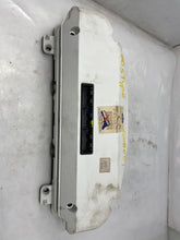 Load image into Gallery viewer, SPEEDOMETER CLUSTER 2000 00 2001 01 - NW160537