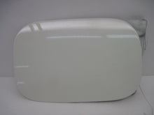 Load image into Gallery viewer, FUEL FILLER DOOR Audi A4 2004 04 - 661008