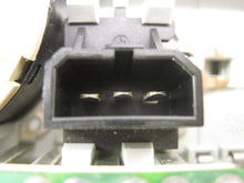 Load image into Gallery viewer, Console Volkswagen Passat 2004 04 - 665210