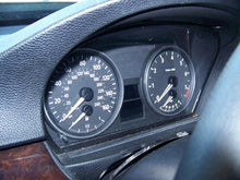 Load image into Gallery viewer, SPEEDOMETER CLUSTER BMW 325i 330i 323i 2006 06 - NW159676