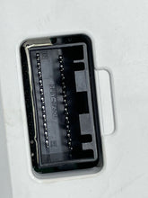 Load image into Gallery viewer, SPEEDOMETER CLUSTER 2002 02 2003 03 2004 04 - NW160557