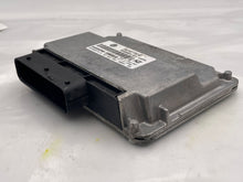 Load image into Gallery viewer, Transfer Case Computer Volkswagen Touareg 2004 04 2005 05 - NW38896