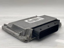 Load image into Gallery viewer, Transfer Case Computer Volkswagen Touareg 2004 04 2005 05 - NW38896