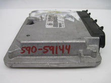 Load image into Gallery viewer, ECU ECM COMPUTER Golf Jetta 2000 00 2001 01 2.0 - 672366