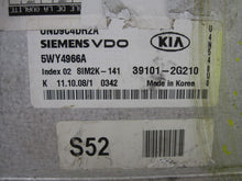 Load image into Gallery viewer, ECU ECM COMPUTER Kia Rondo 2007 07 2008 08 2009 09 2010 10 11 2.7L - 672529