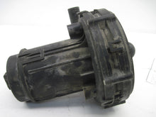 Load image into Gallery viewer, AIR INJECTION PUMP SMOG Volkswagen Corrado Golf Passat Jetta 1992 92 93 94 95 - 672851