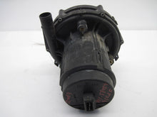 Load image into Gallery viewer, AIR INJECTION PUMP SMOG Volkswagen Corrado Golf Passat Jetta 1992 92 93 94 95 - 672851