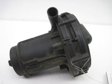 Load image into Gallery viewer, AIR INJECTION PUMP SMOG Volkswagen Corrado Golf Passat Jetta 1992 92 93 94 95 - 672868