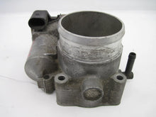 Load image into Gallery viewer, THROTTLE BODY Beetle Jetta Golf 99 00 01 02 03 04 05 06 - 673518