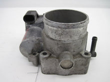 Load image into Gallery viewer, THROTTLE BODY Beetle Jetta Golf 99 00 01 02 03 04 05 06 - 673519