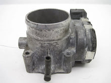 Load image into Gallery viewer, THROTTLE BODY Beetle Jetta Golf 99 00 01 02 03 04 05 06 - 673519