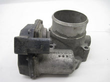 Load image into Gallery viewer, THROTTLE BODY Audi TT Beetle Jetta Tiguan 2008 08 2009 09 2010 10 2011 11 12 - 674071