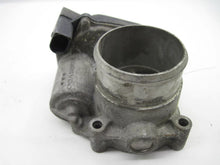 Load image into Gallery viewer, THROTTLE BODY Audi TT Beetle Jetta Tiguan 2008 08 2009 09 2010 10 2011 11 12 - 674071