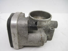 Load image into Gallery viewer, THROTTLE BODY Freelander 2002 02 2003 03 2004 04 05 - 674143