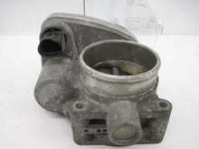 Load image into Gallery viewer, THROTTLE BODY Freelander 2002 02 2003 03 2004 04 05 - 674143