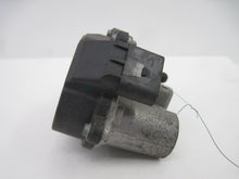 Load image into Gallery viewer, INTAKE MANIFOLD Volkswagen Jetta 2006 06 - 675478