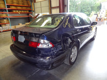 Load image into Gallery viewer, TRUNK LID MOUNTED TAIL LIGHT LAMP Saab 9-5 99 00 01 Right - NW182087