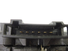 Load image into Gallery viewer, ELECTRONIC PEDAL ASSEMBLY Porsche Cayenne 2004 04 - 681341