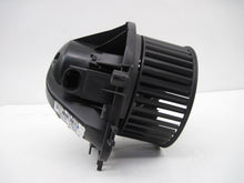 Load image into Gallery viewer, HEATER BLOWER MOTOR Mini Cooper 02 03 04 05 06 07 08 - 685032