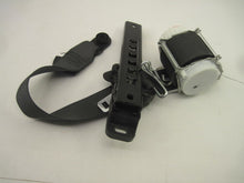 Load image into Gallery viewer, Seat Belt Jaguar XF 2009 09 Driver - 686812
