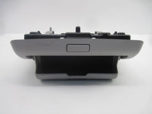 Load image into Gallery viewer, Console BMW X5 2004 04 - 687662