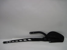Load image into Gallery viewer, WIPER ARMS PAIR 645CI 2004 04 - 689155