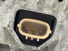 Load image into Gallery viewer, ALTERNATOR Nissan Sentra Versa 2009 09 - NW6581