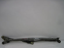 Load image into Gallery viewer, WIPER TRANSMISSION Titan Armada QX56 2006 06 2007 07 08 09 10 11 12 13 - 692136