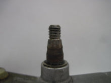 Load image into Gallery viewer, WIPER TRANSMISSION Titan Armada QX56 2006 06 2007 07 08 09 10 11 12 13 - 692136