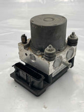 Load image into Gallery viewer, ABS PUMP Saab 9-2X Impreza 2005 05 manual - NW2400