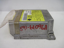 Load image into Gallery viewer, AIR BAG COMPUTER Montero Sport 2000 00 01 02 03 - 697423