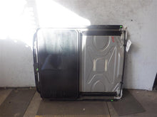 Load image into Gallery viewer, SUNROOF ASSEMBLY Range Rover 2003 03 2004 04 05 06 07 08 - 12 - 700537