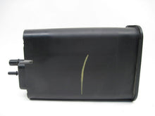 Load image into Gallery viewer, FUEL VAPOR CANISTER Volvo XC70 2004 04 - 701711