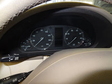 Load image into Gallery viewer, SPEEDOMETER CLUSTER Mercedes-Benz C230 C280 C350 C55 2006 06 - NW161029