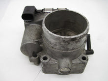 Load image into Gallery viewer, THROTTLE BODY Beetle Jetta Golf 99 00 01 02 03 04 05 06 - 705543
