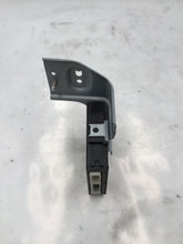 Load image into Gallery viewer, HEADLAMP CONTROL MODULE COMPUTER Lexus RX400H 06 07 08 09 - NW33894